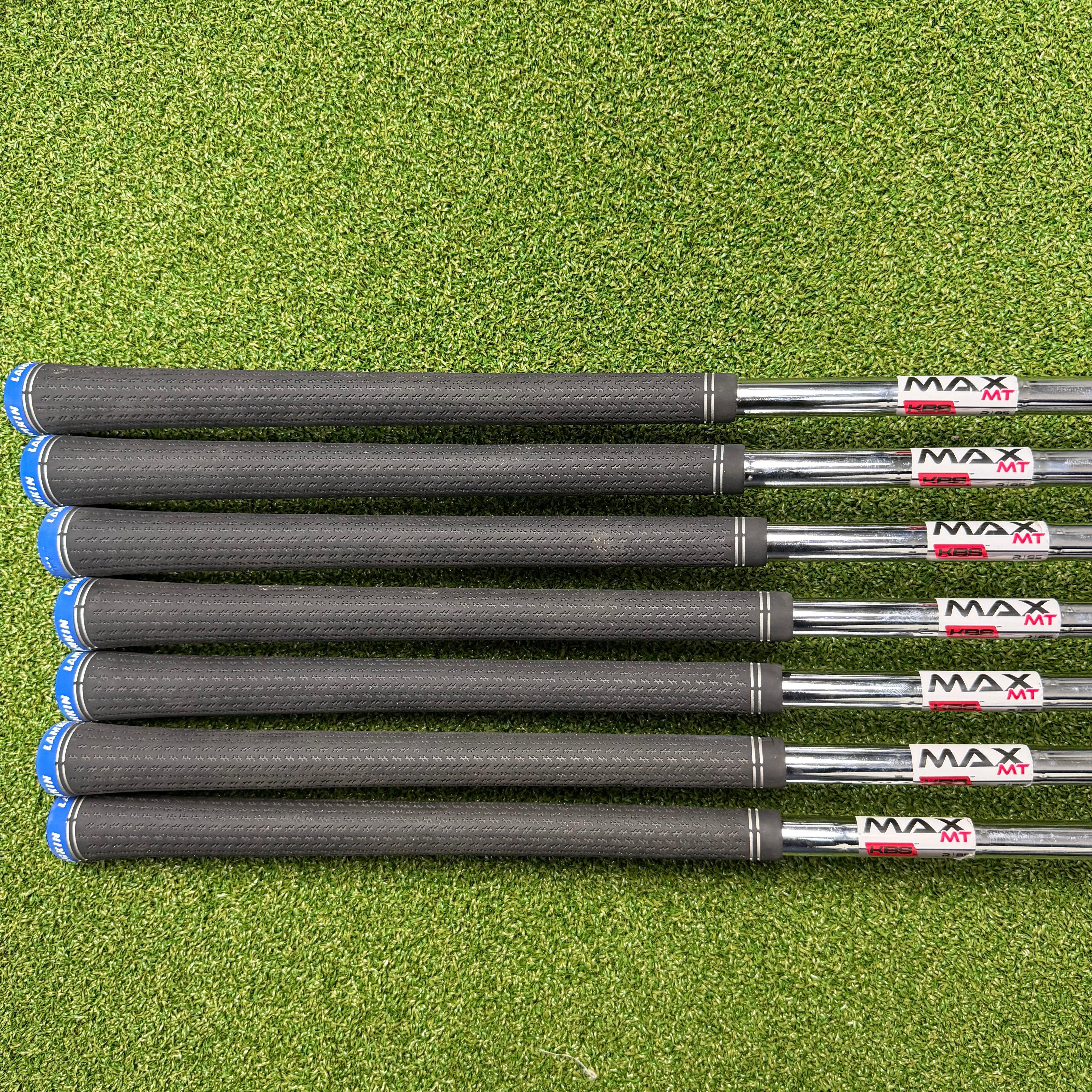 Taylormade Qi Irons - 5-PW + SW - KBS Max MT 85 Regular Shafts - Taylormade Lamkin Crossline 360 Grips