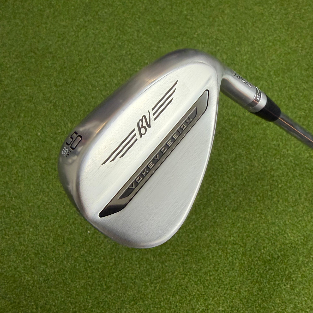 Titleist Vokey SM11 Chrome Wedge - 50º/08º F Grind - Titleist Vokey Wedge Shaft - Golf Pride MCC+4 Blue & Grey Grip