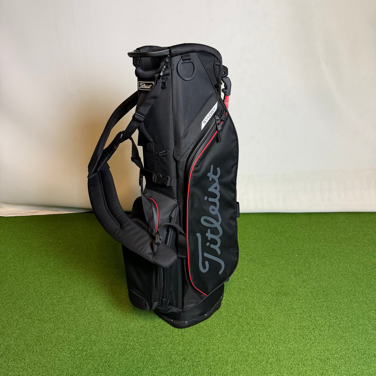 Titleist Players S5 StaDry Stand Bag - Black & Red (Pre-Owned)