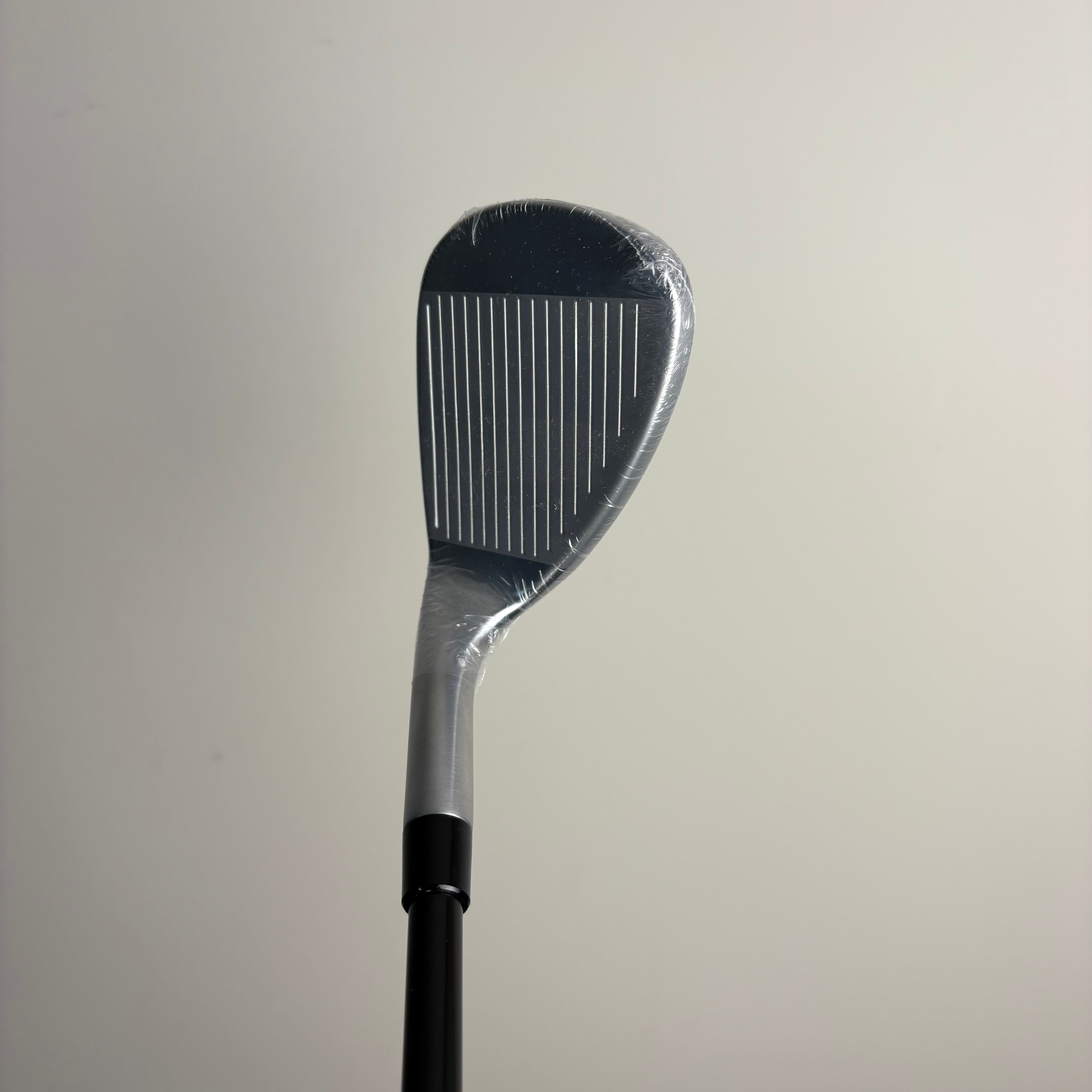 TaylorMade Qi SW - Ventus TR Blue 60g Regular - Lamkin Crossline