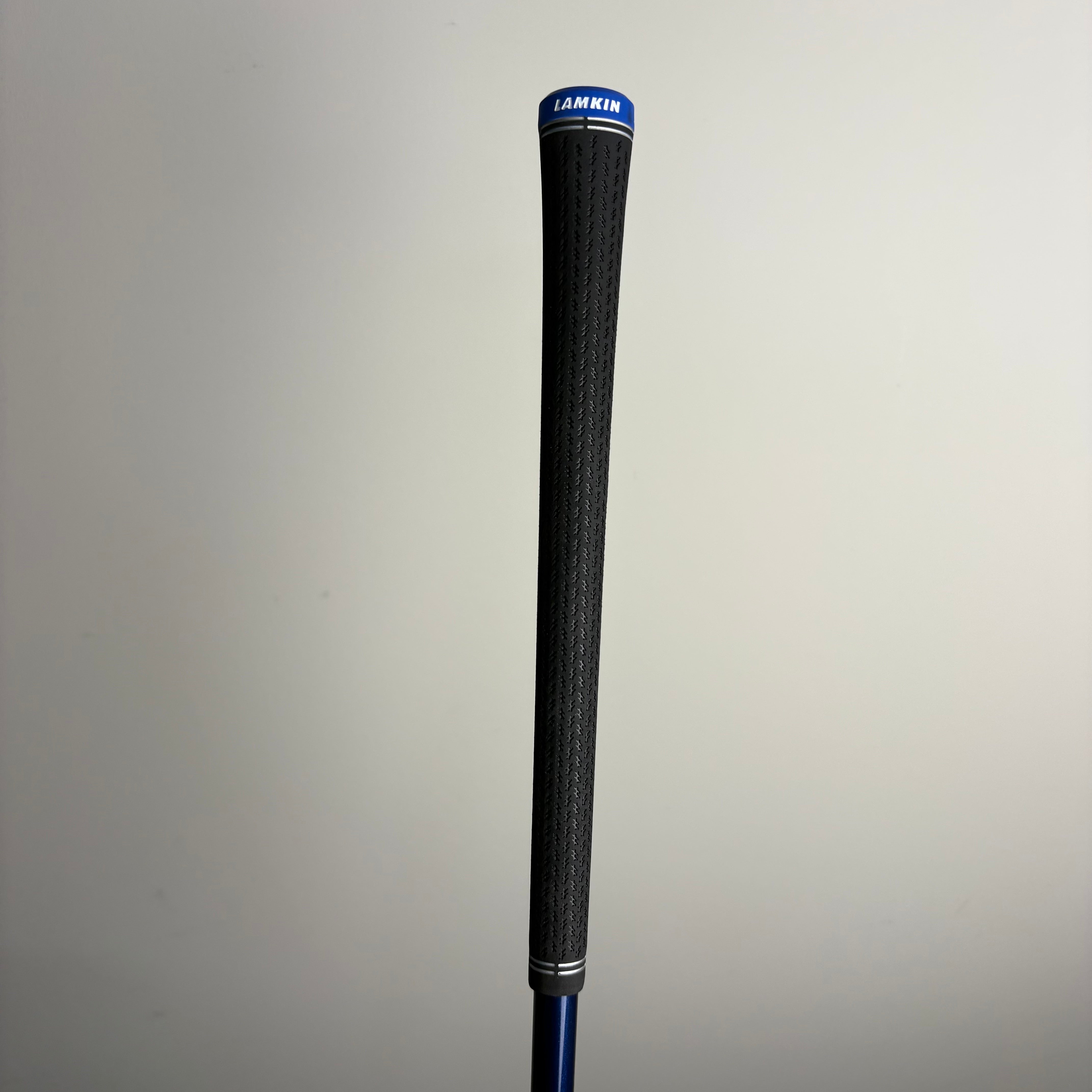 TaylorMade Qi SW - Ventus TR Blue 60g Regular - Lamkin Crossline