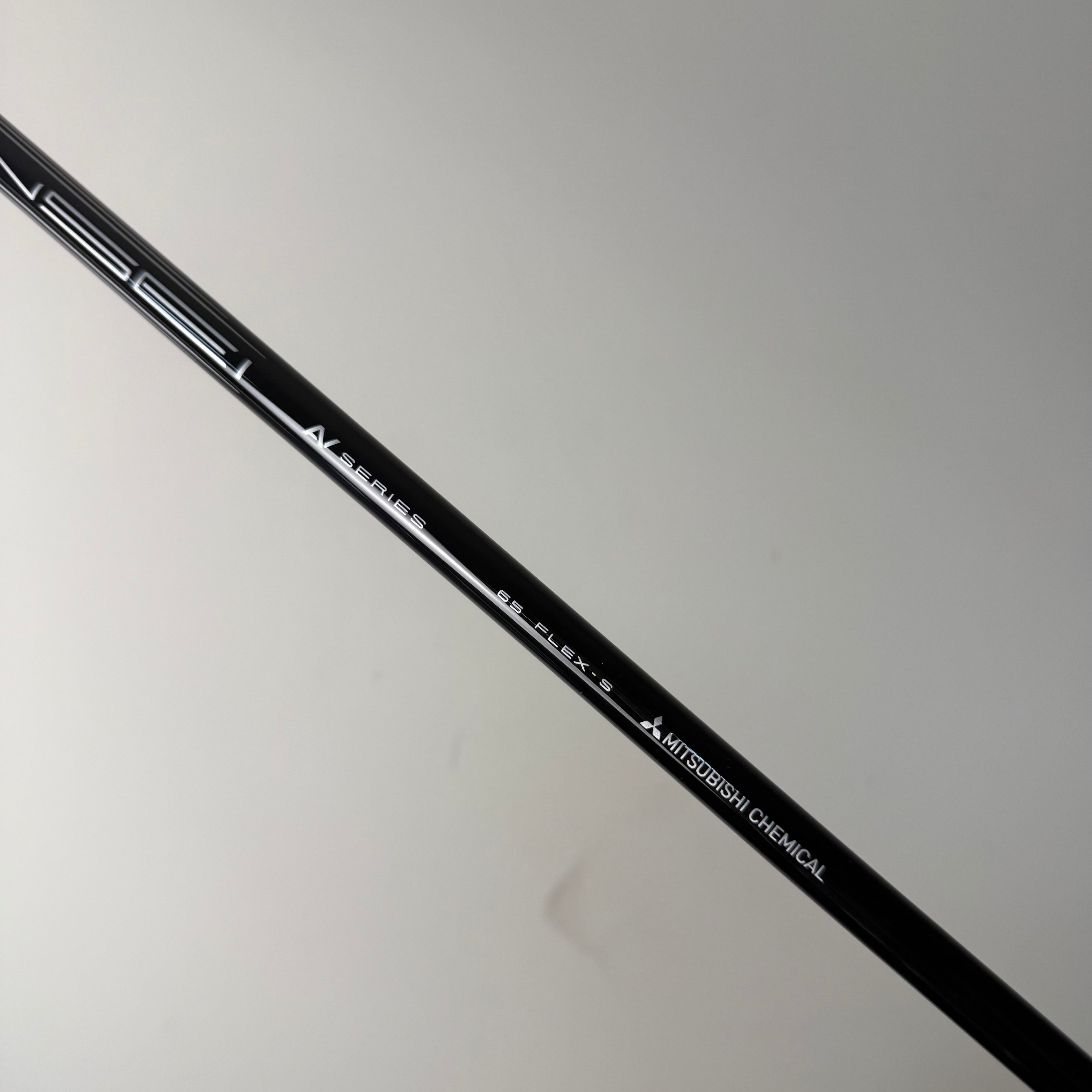 Cobra DS-ADAPT LS 10.5° - Tensei AV Blue 65g Stiff - Lamkin Crossline Grip