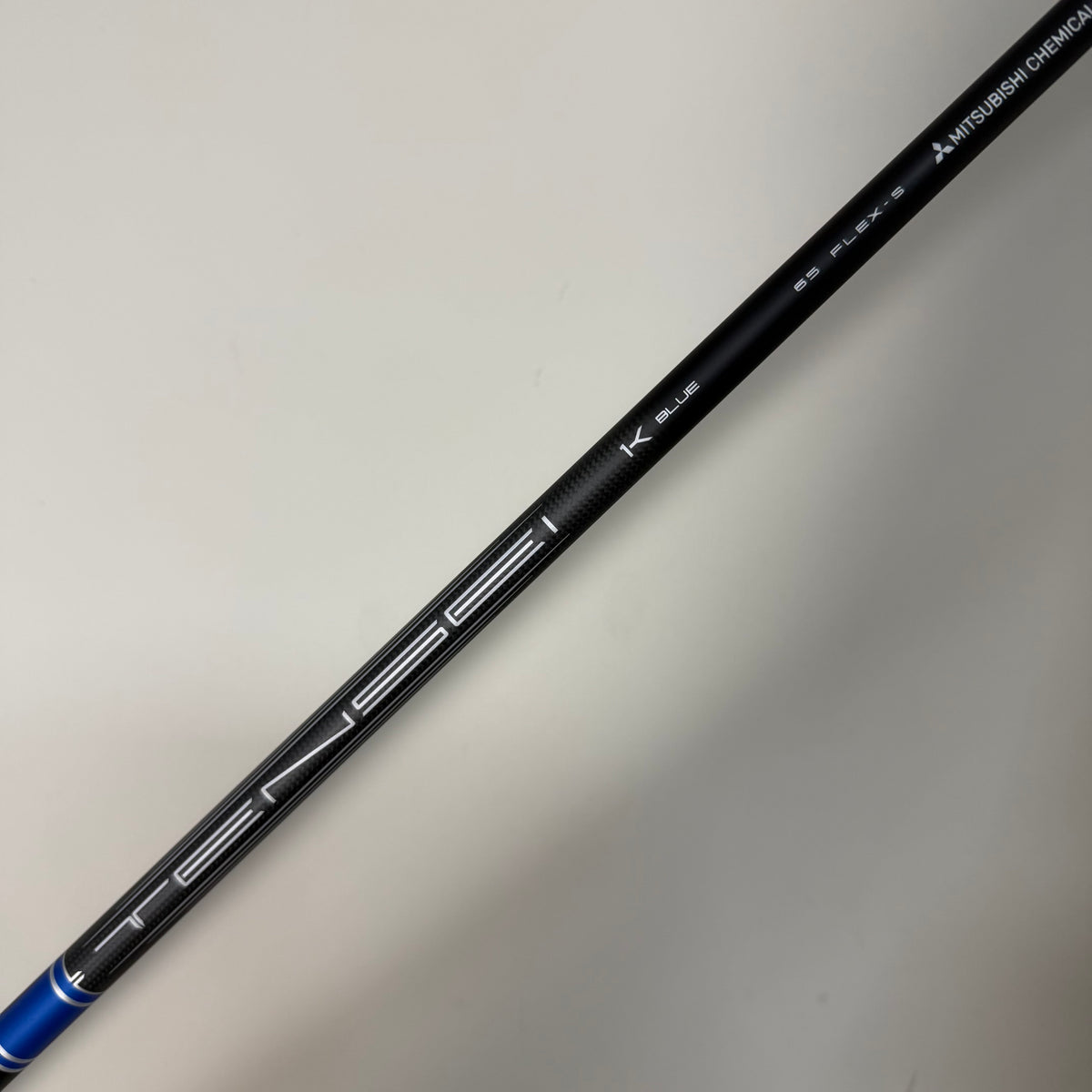 Titleist GTS2 Driver - 10 Degree - Mitsubishi Chemical Tensei 1K Blue 65 Stiff Shaft - Golf Pride MCC Black/ White