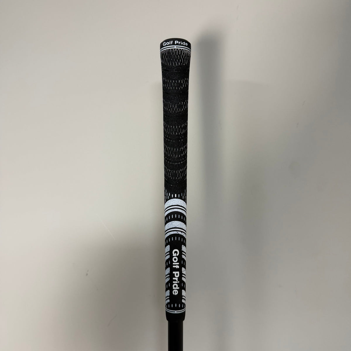 Titleist GTS2 Driver - 10 Degree - Mitsubishi Chemical Tensei 1K Blue 65 Stiff Shaft - Golf Pride MCC Black/ White