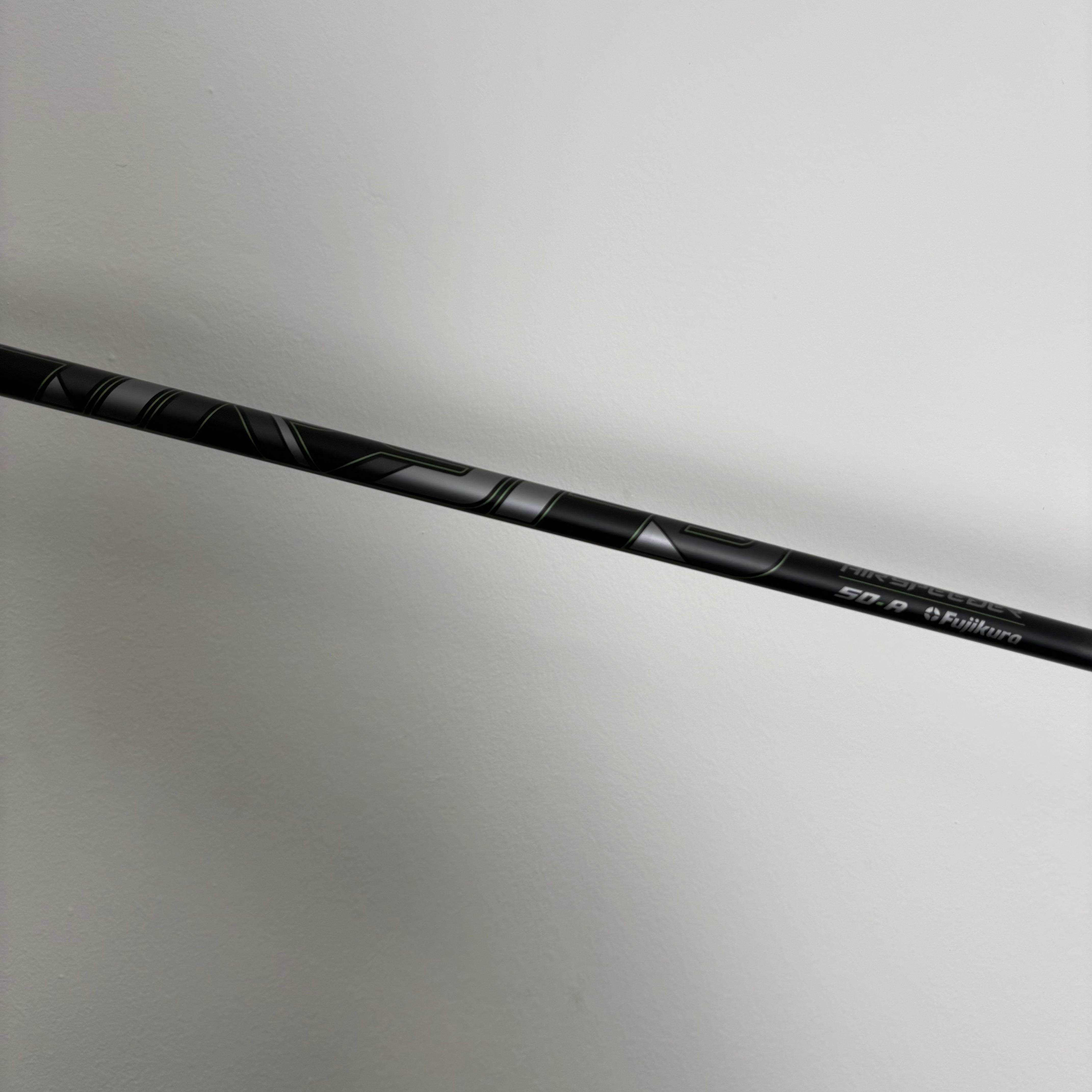 TaylorMade Qi35 9° Driver - Fujikura Speeder 50g A-Flex (Soft Regular) - Z-Grip - LEFT HANDED