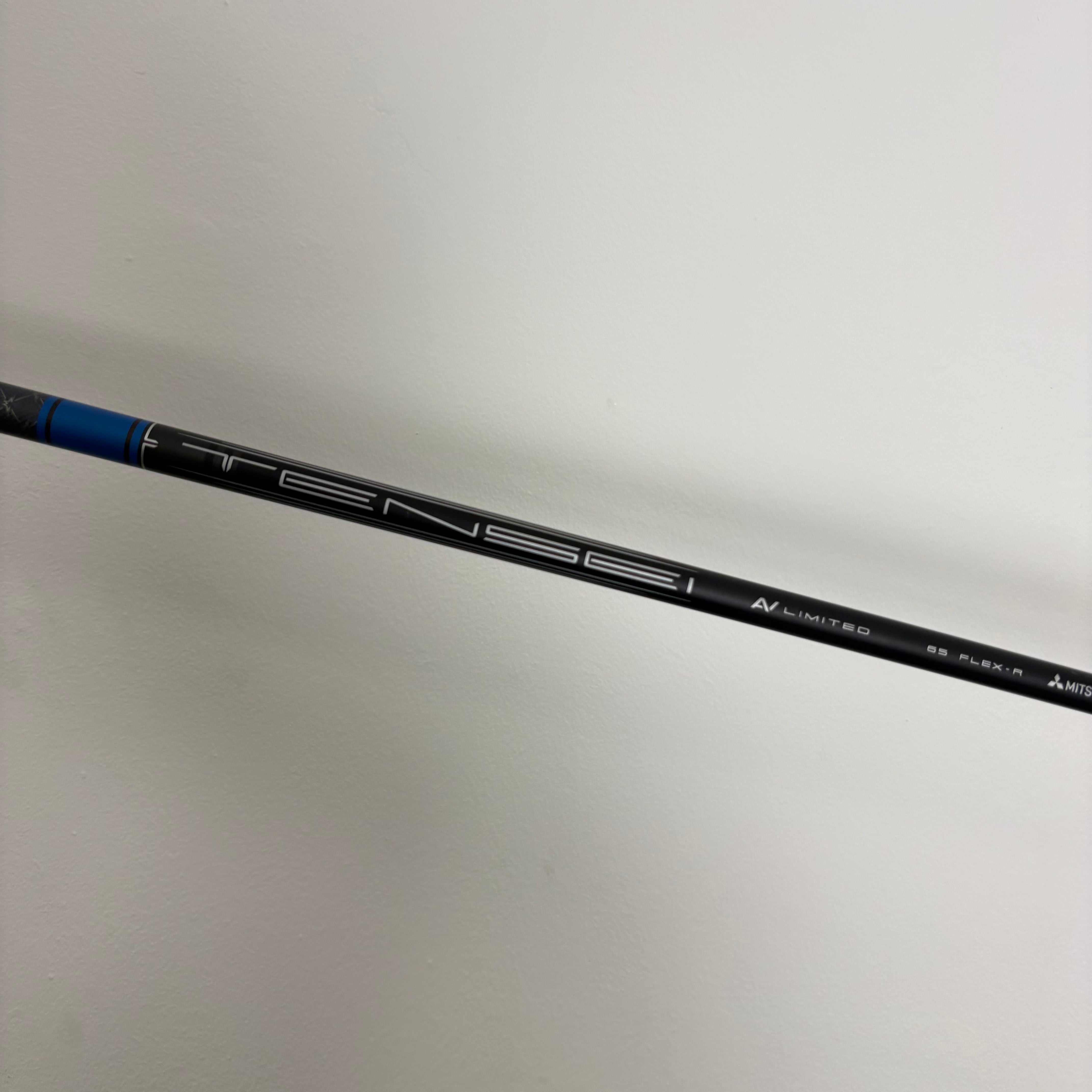 TaylorMade Qi35 10.5° Driver - Tensei Blue AV 65g Regular - Z-Grip - LEFT HANDED