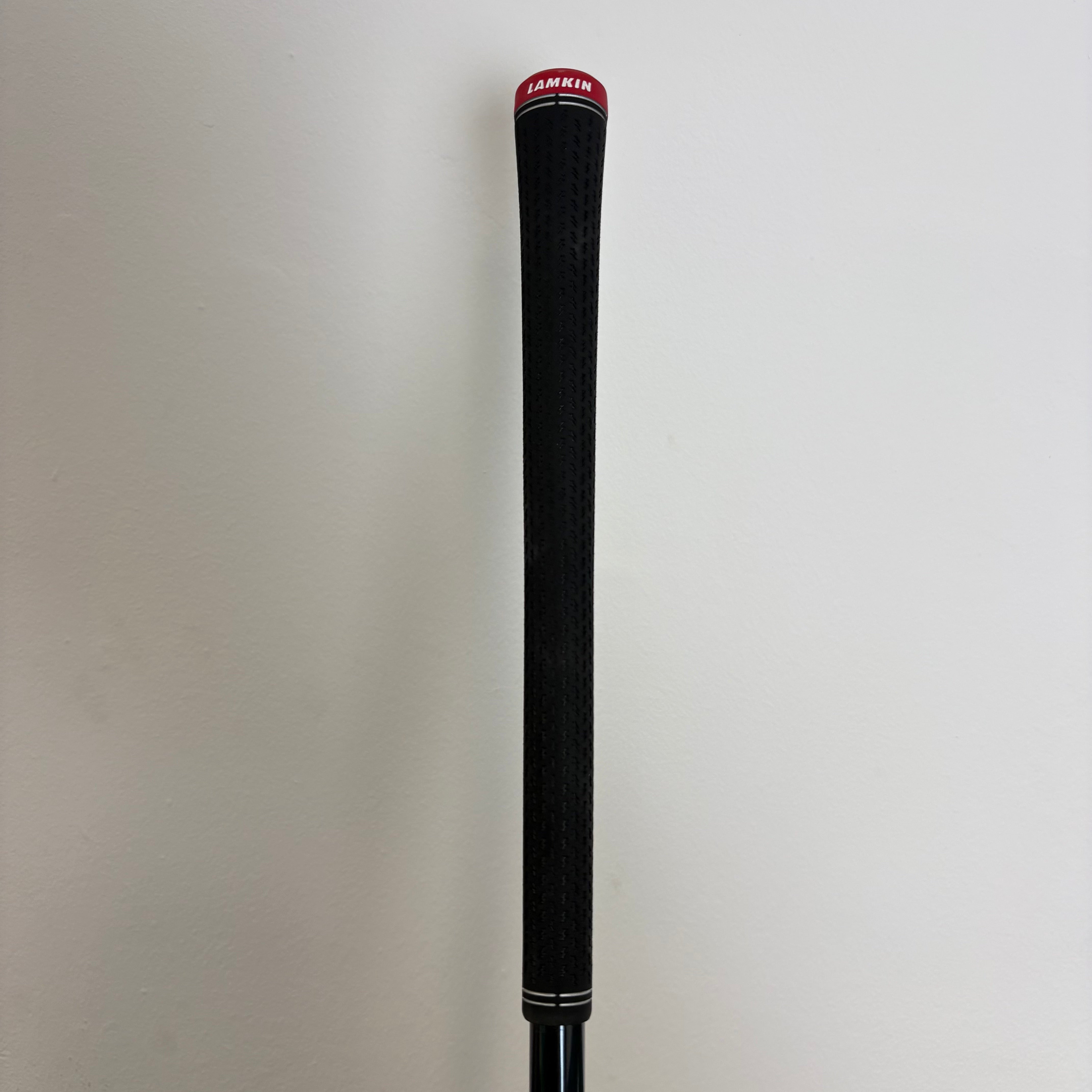 Wilson Dynapwr Carbon 10.5° Driver - UST LINQ Red 50g F4 (Stiff) - Lamkin Crossline