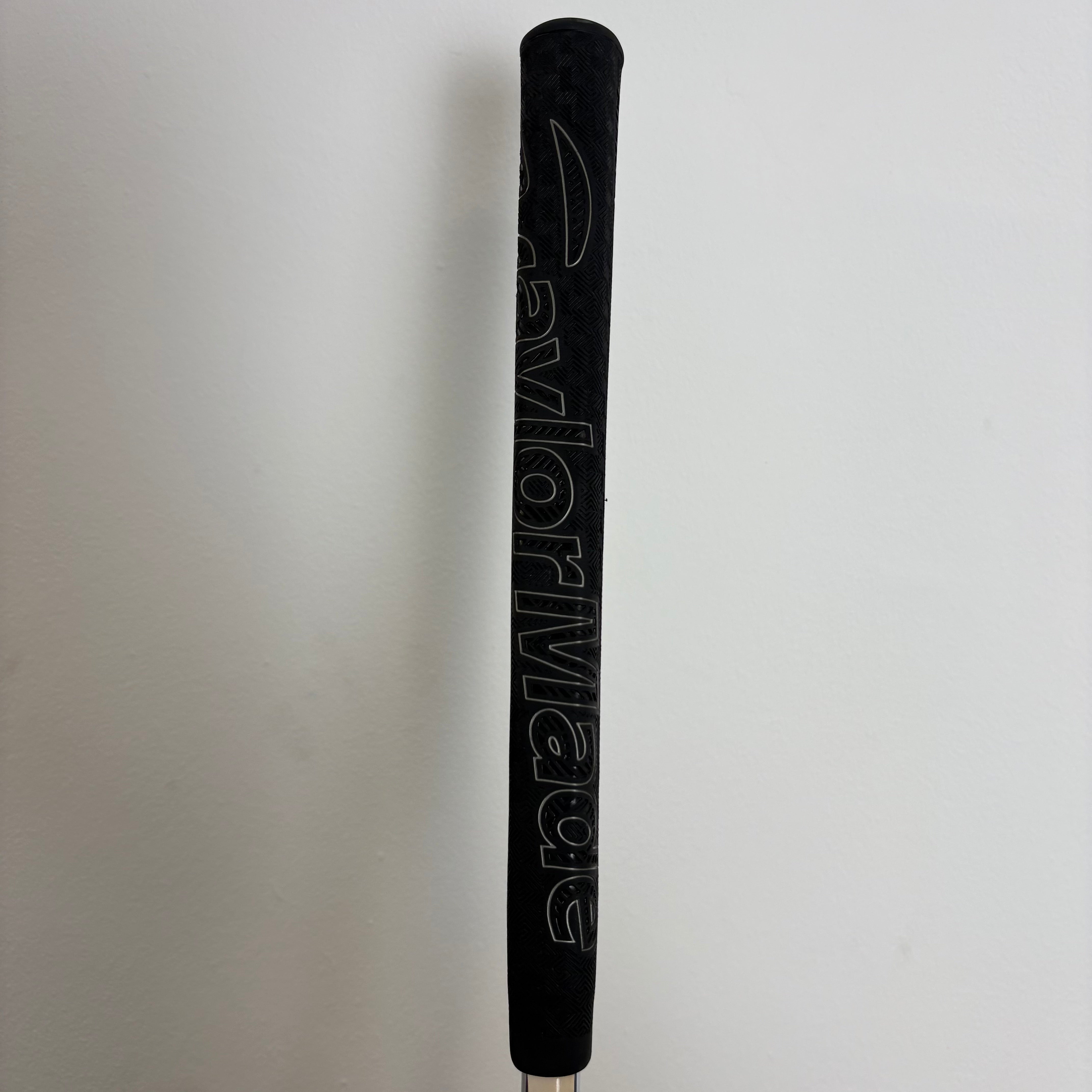 Taylormade TP Black Balboa 8 Putter - 35 Inch - Plumbers Neck - Lamkin Pistol Grip