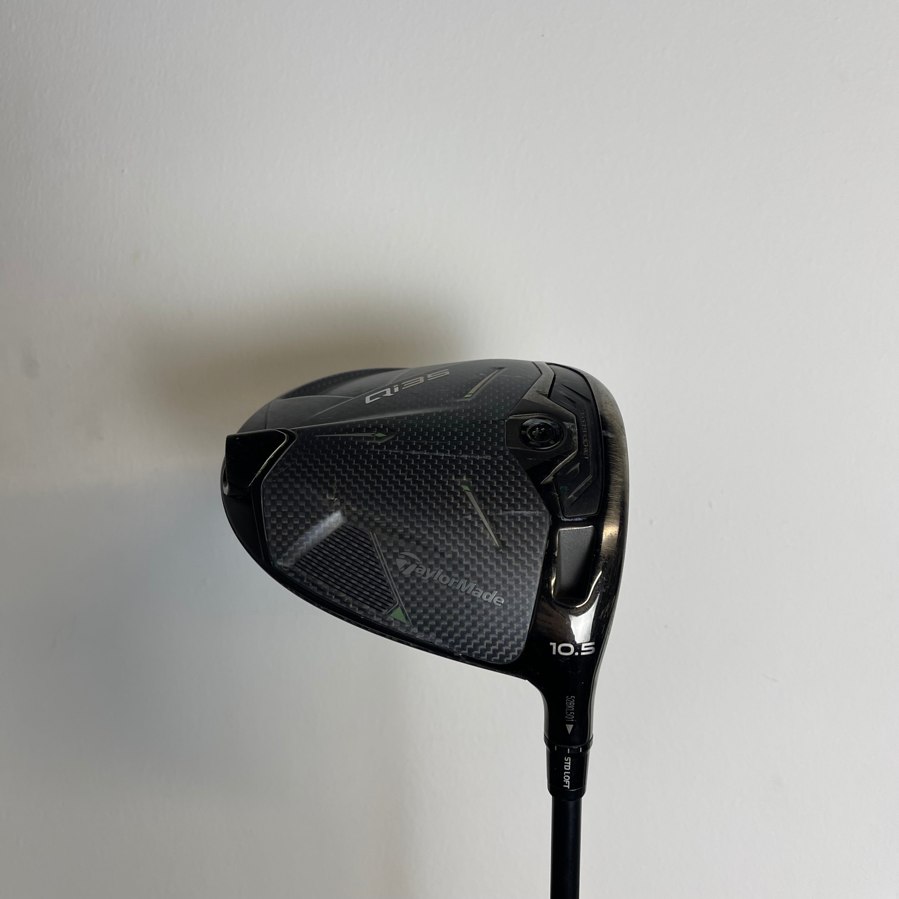 TaylorMade Qi35 10.5° Driver - Ventus Blue 50g Regular - Z-Grip