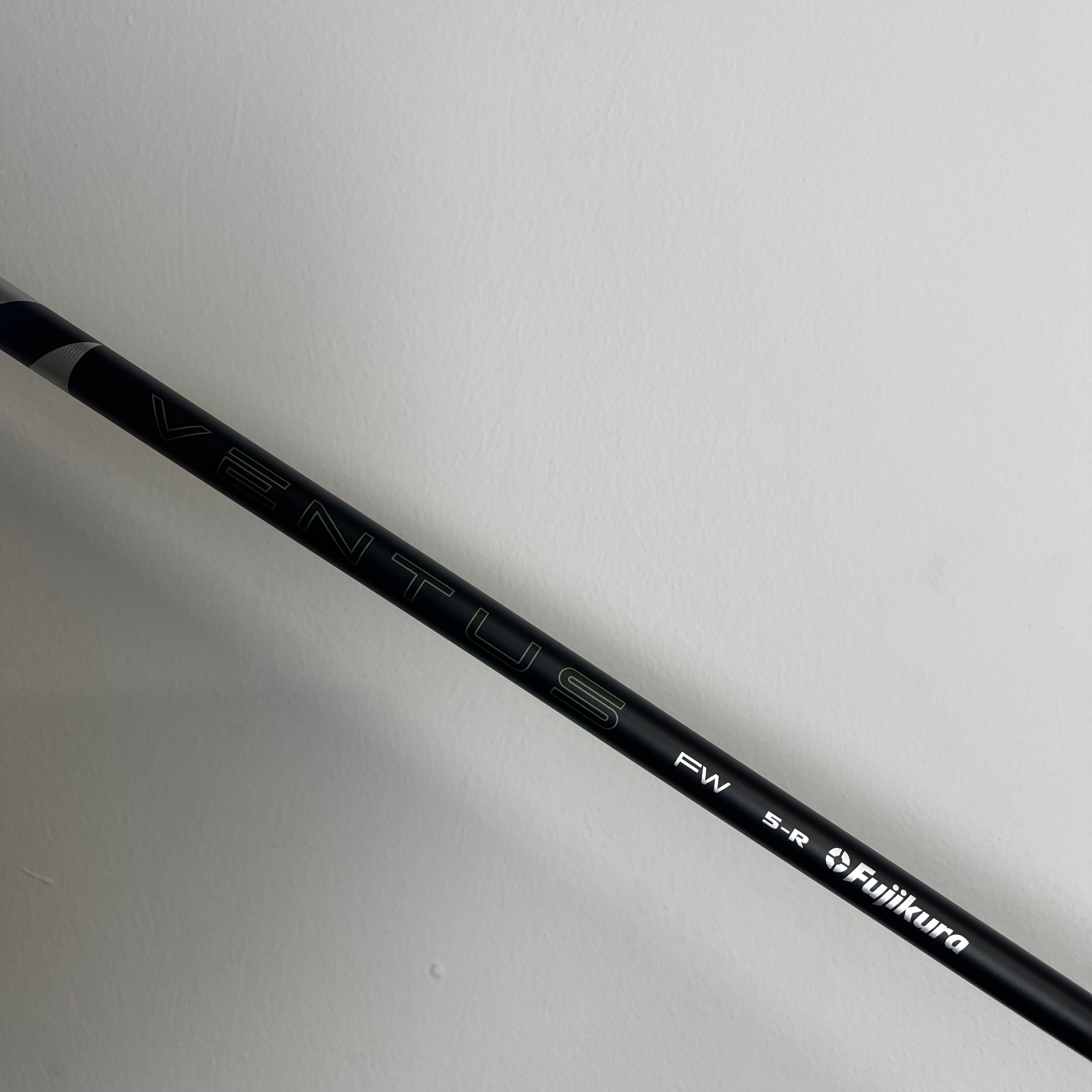 TaylorMade Qi35 5 Wood 18° - Ventus Blue 50g Regular - Z-Grip