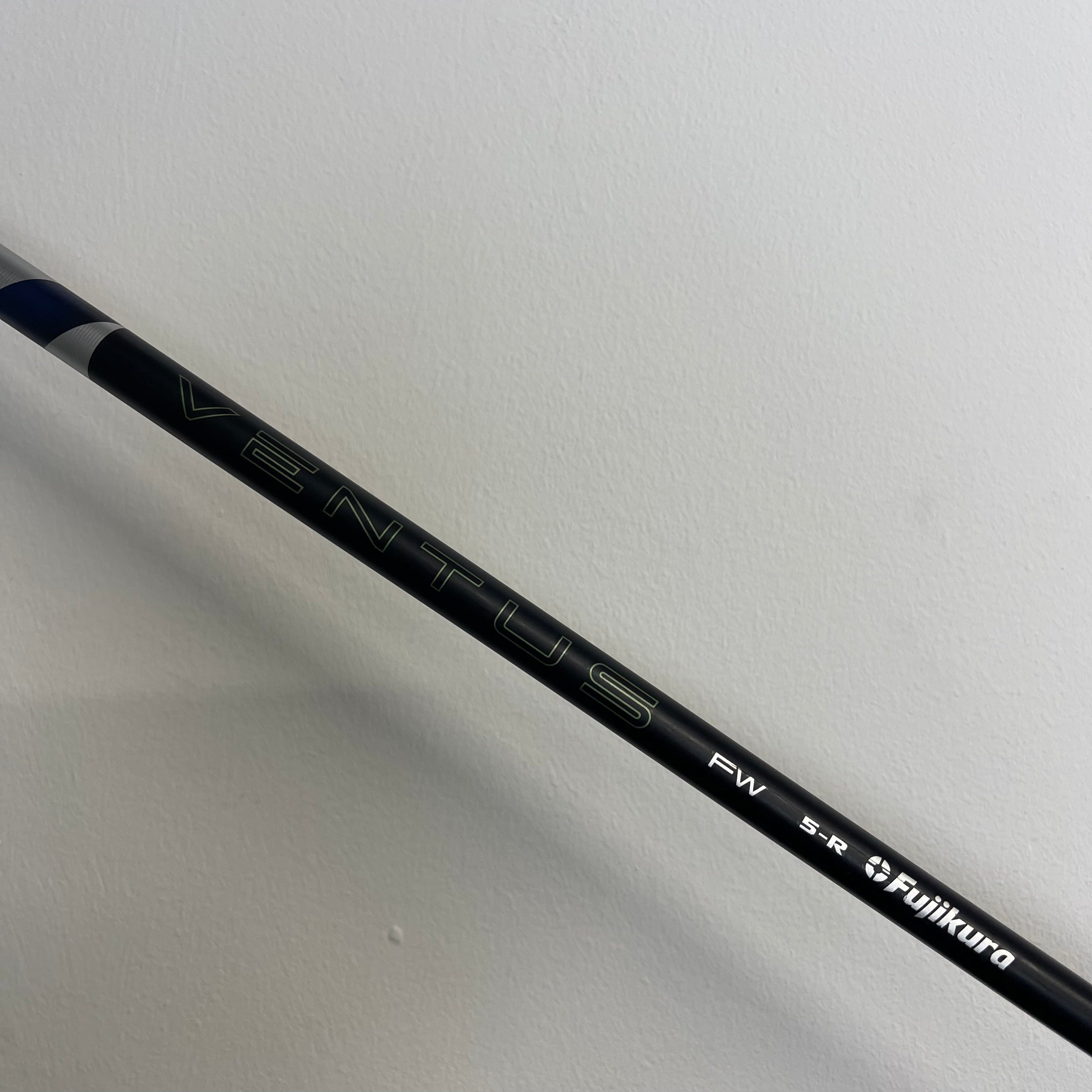 TaylorMade Qi35 5 Wood 18° - Ventus Blue 50g Regular - Z-Grip