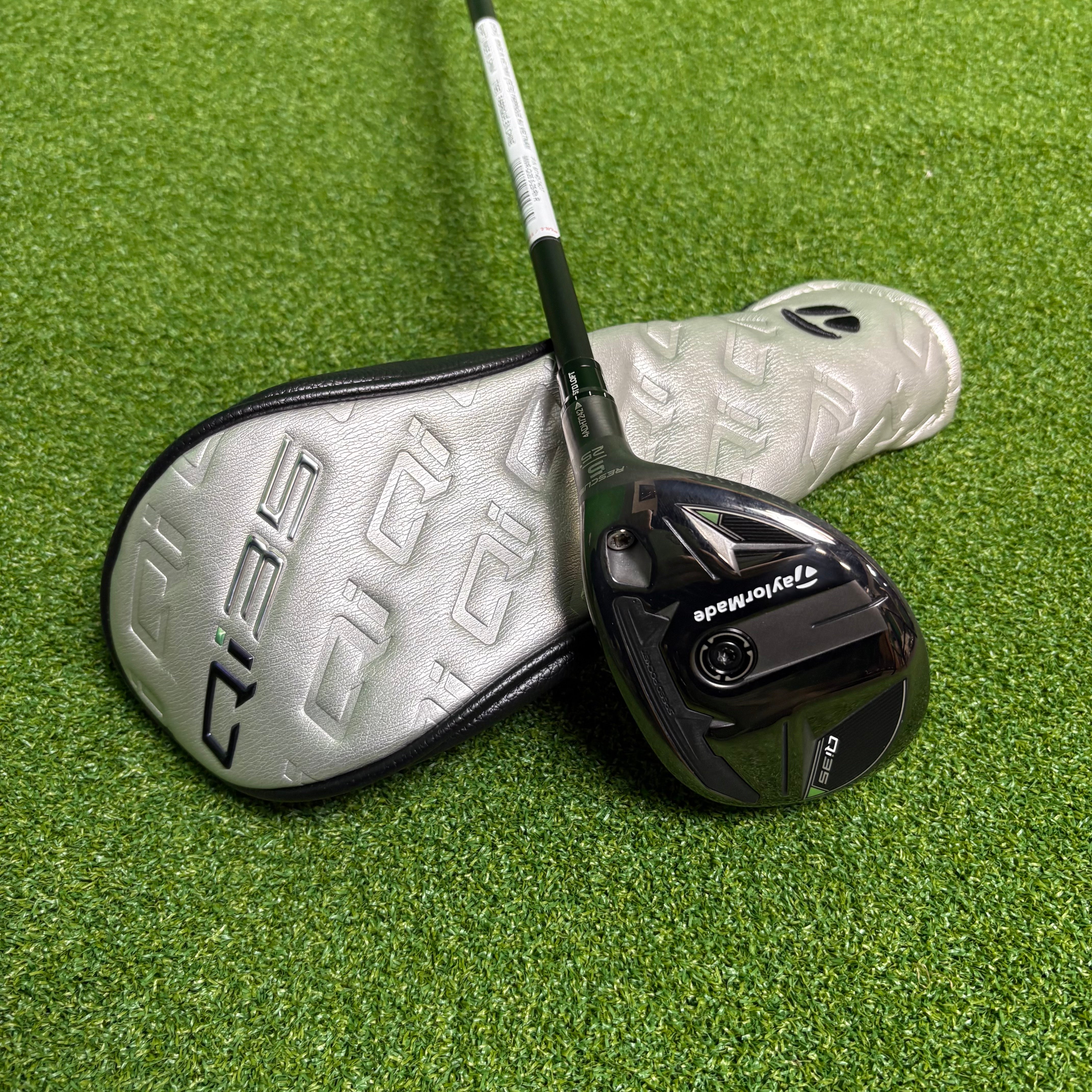 TaylorMade Qi35 5 Hybrid - 22° - Ventus Blue 60g Regular - Z-Grip