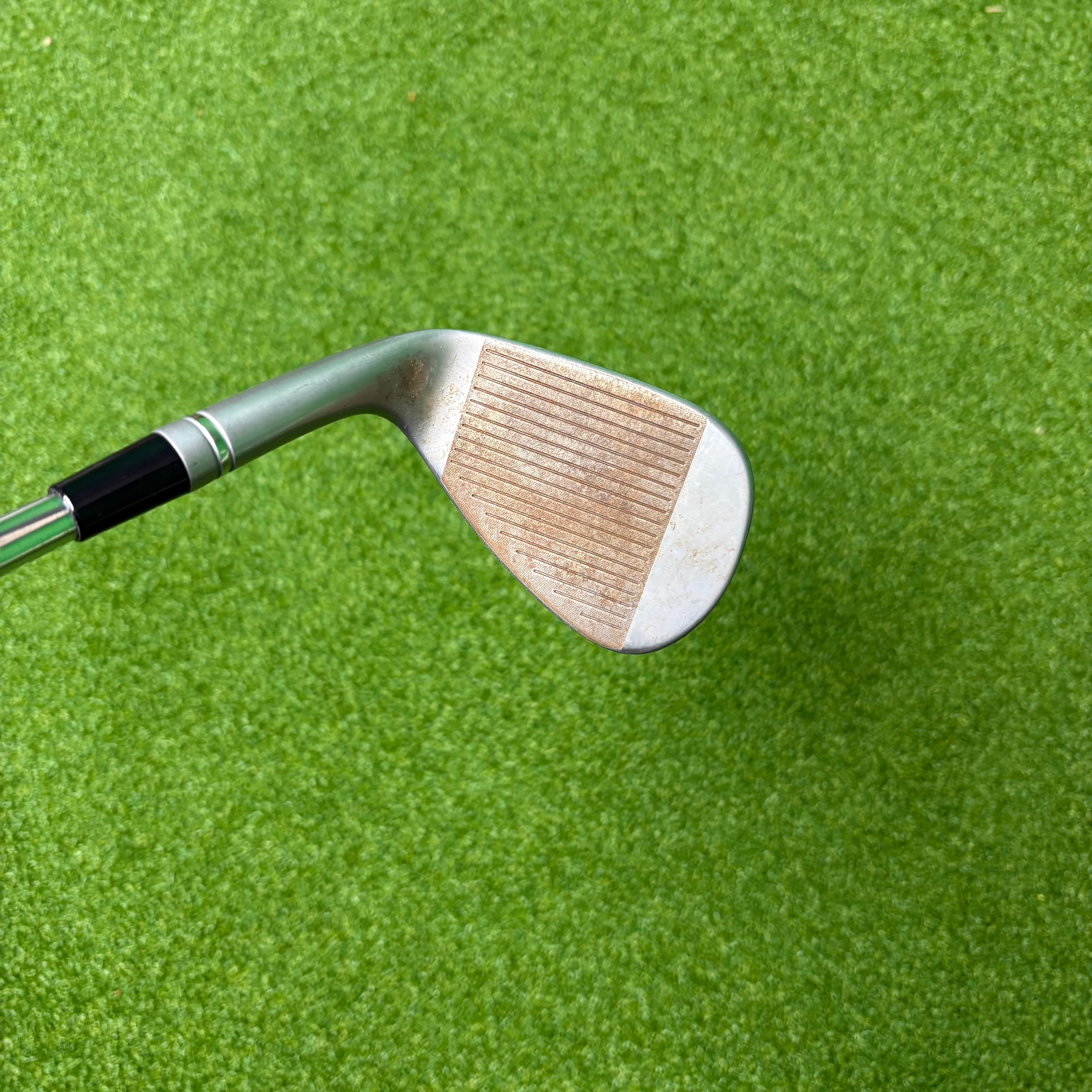 TaylorMade Milled Grind 4 58°/07 LBV - Dynamic Gold Tour Issue 115g Wedge Flex - RAW FACE - Lamkin Crossline