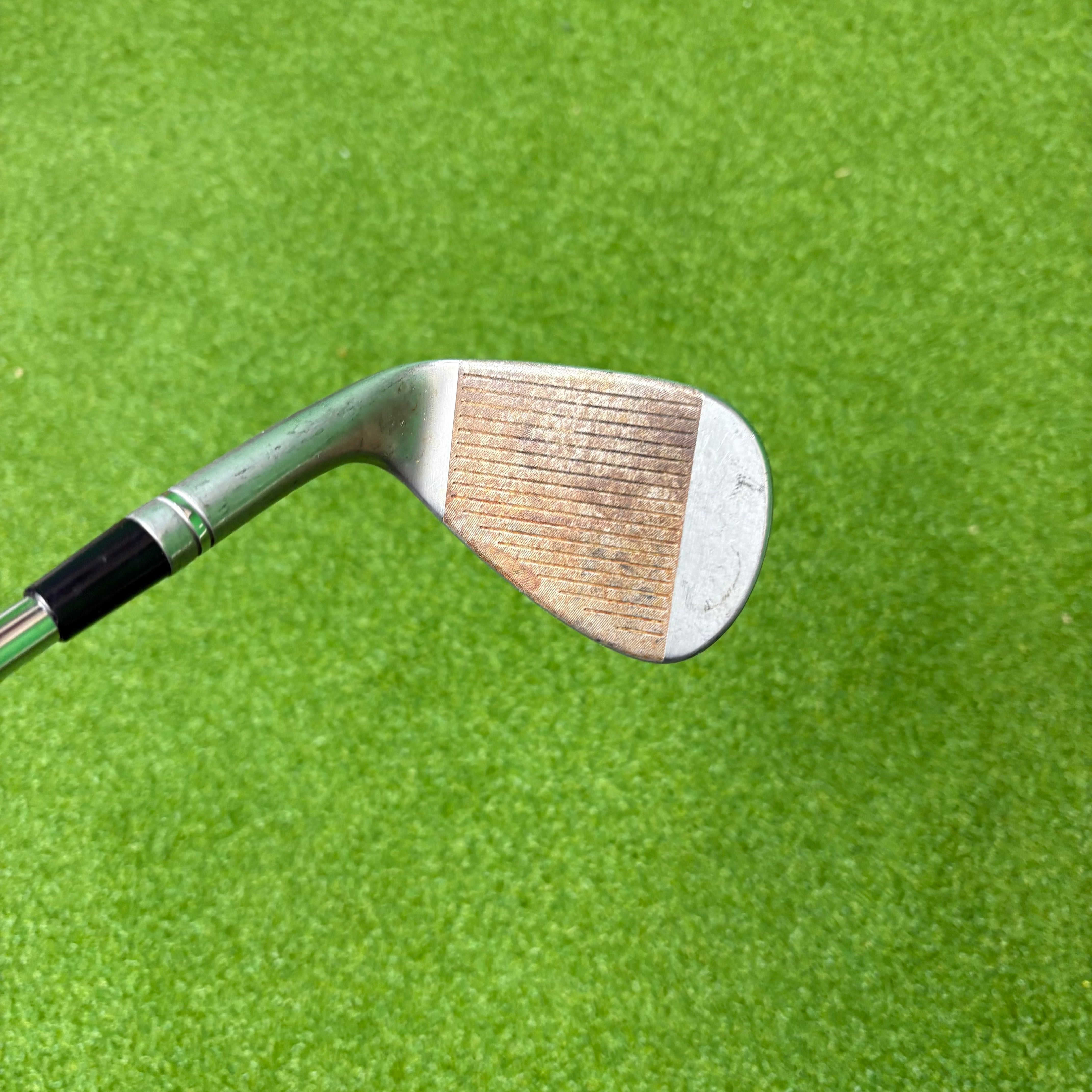 TaylorMade Milled Grind 4 58°/07 LBV - Dynamic Gold Tour Issue 115g Wedge Flex - RAW FACE - Lamkin Crossline