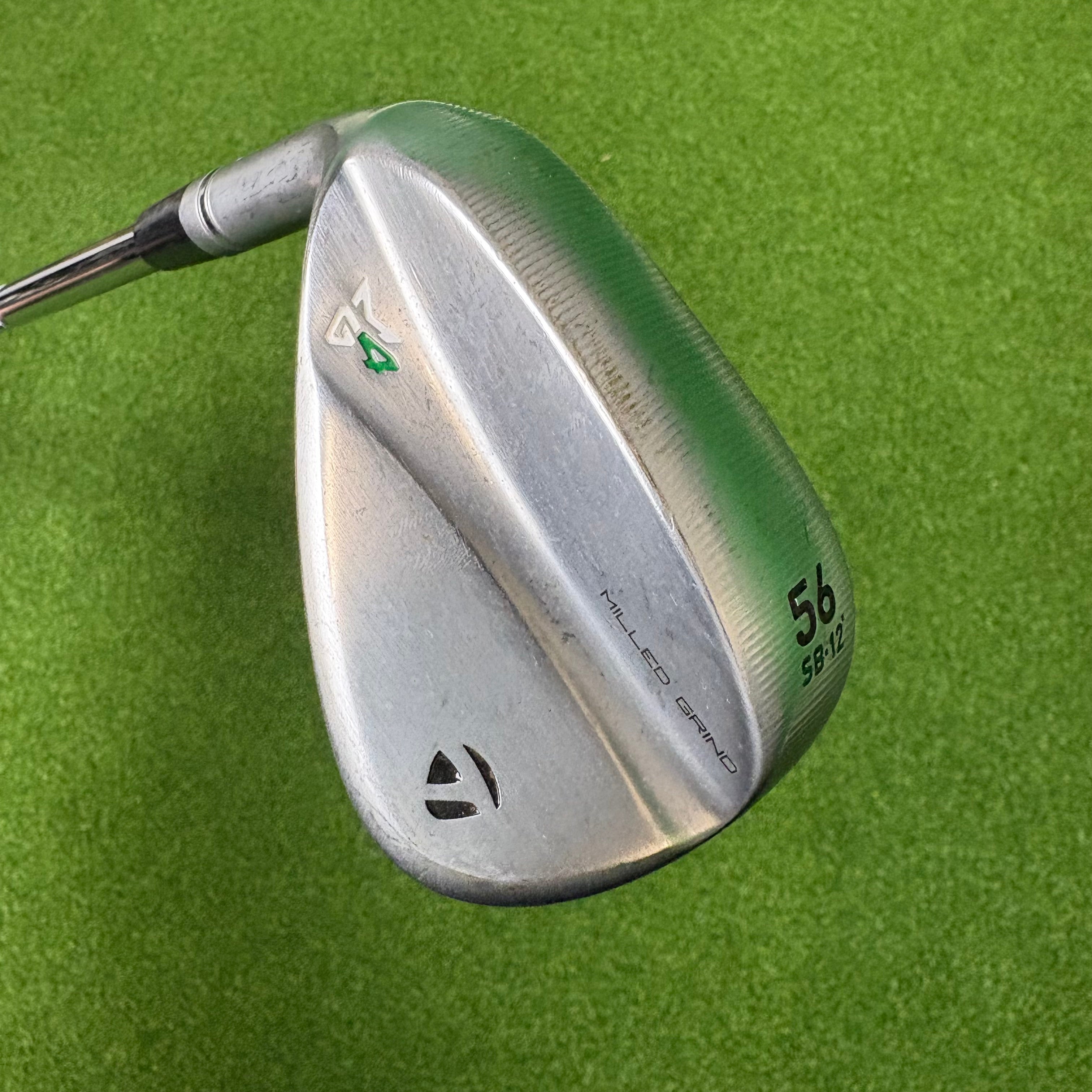 TaylorMade Milled Grind 4 56°/12 SB - Dynamic Gold Tour Issue 115g Wedge Flex - RAW FACE - Lamkin Crossline - LEFT HANDED