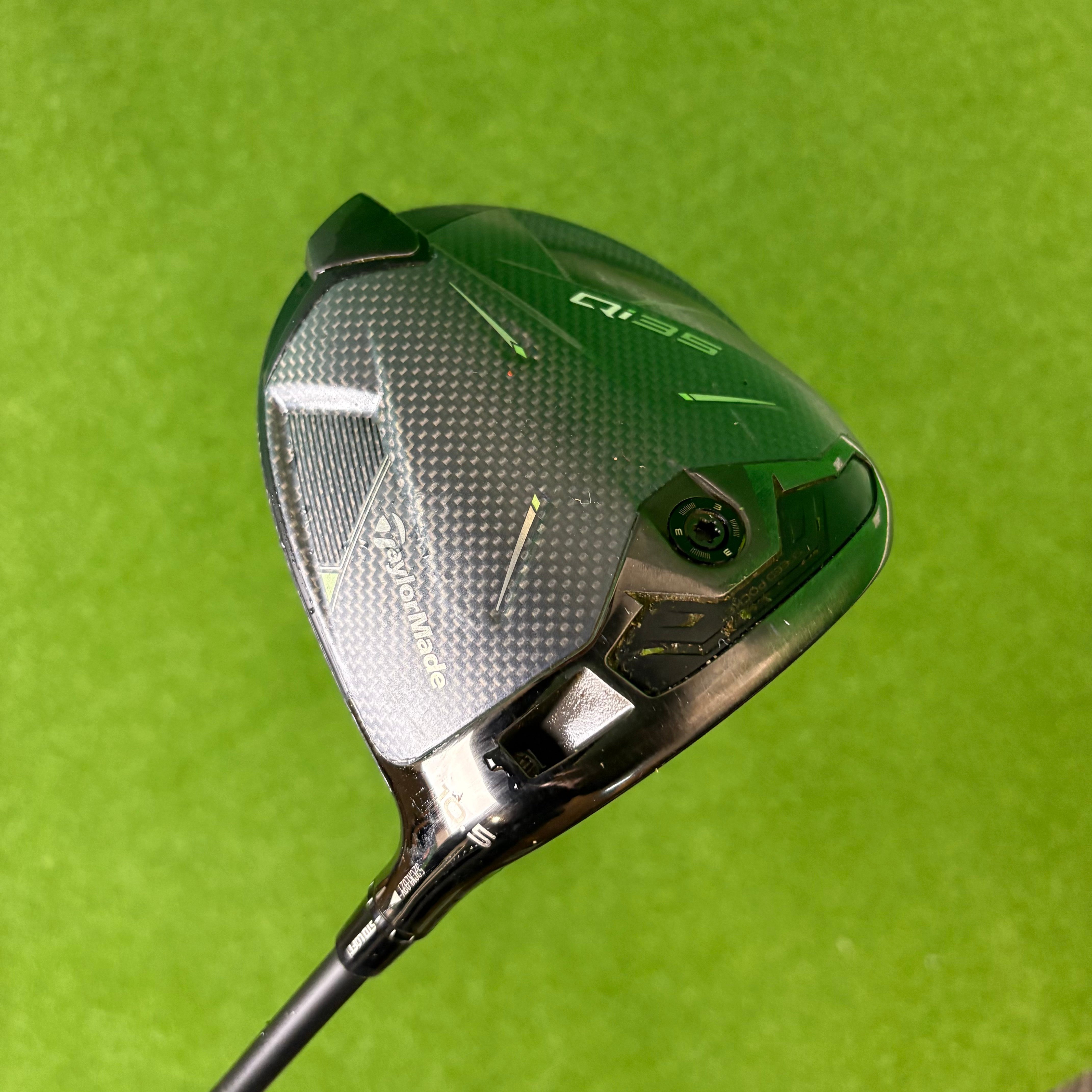 TaylorMade Qi35 10.5° Driver - Ventus Blue 50g Regular - Z-Grip