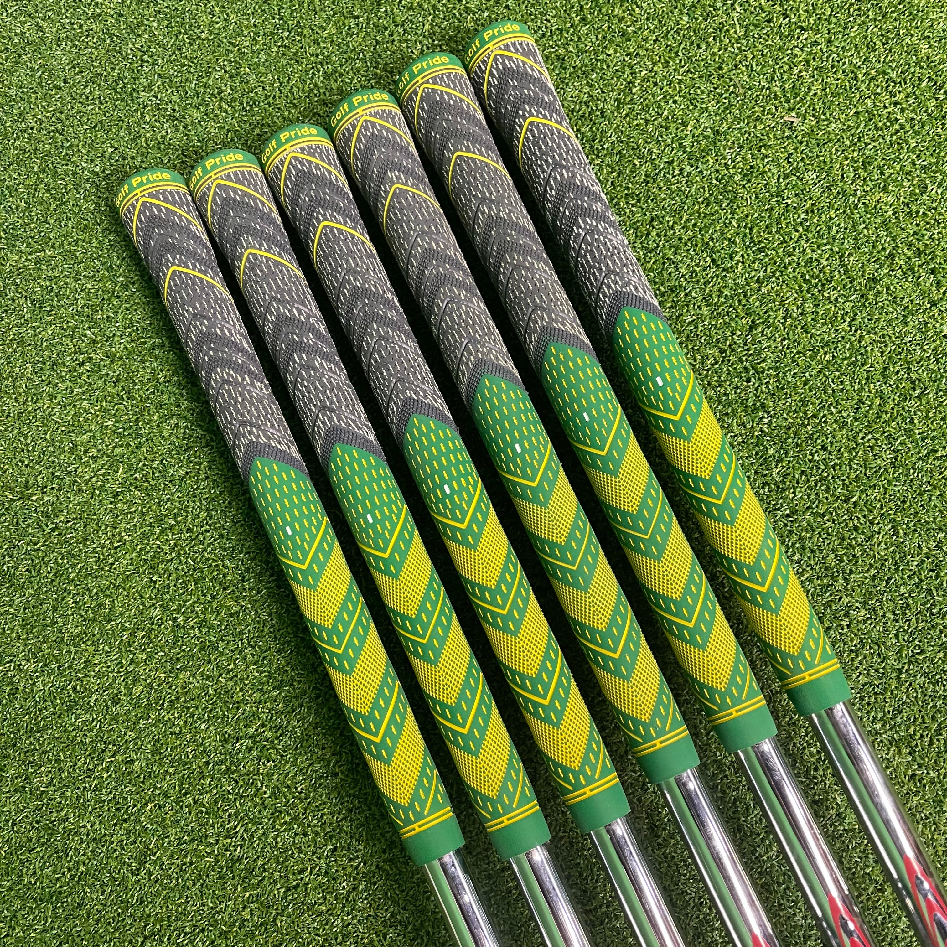 Callaway Apex Ai200 5-PW - N.S.Pro Modus Tour 120g Stiff - MCC+4 Teams (Green/Yellow)